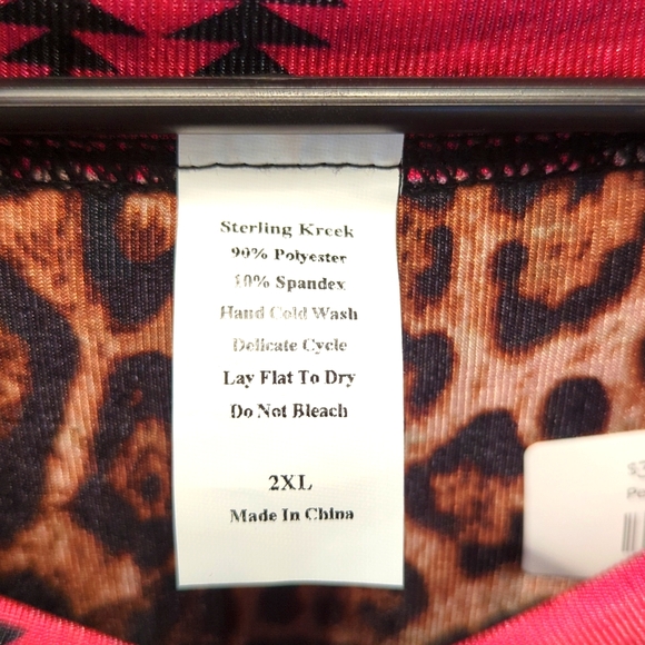 Sterling Kreek Women's Reversible Tunic - Aztec/ Animal Print - SZ 2XL - NWT - Picture 4 of 4